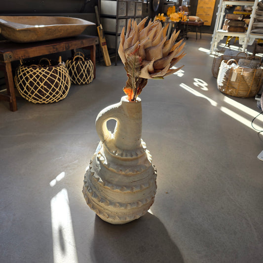 Vase med vibe – skulptur møder attitude