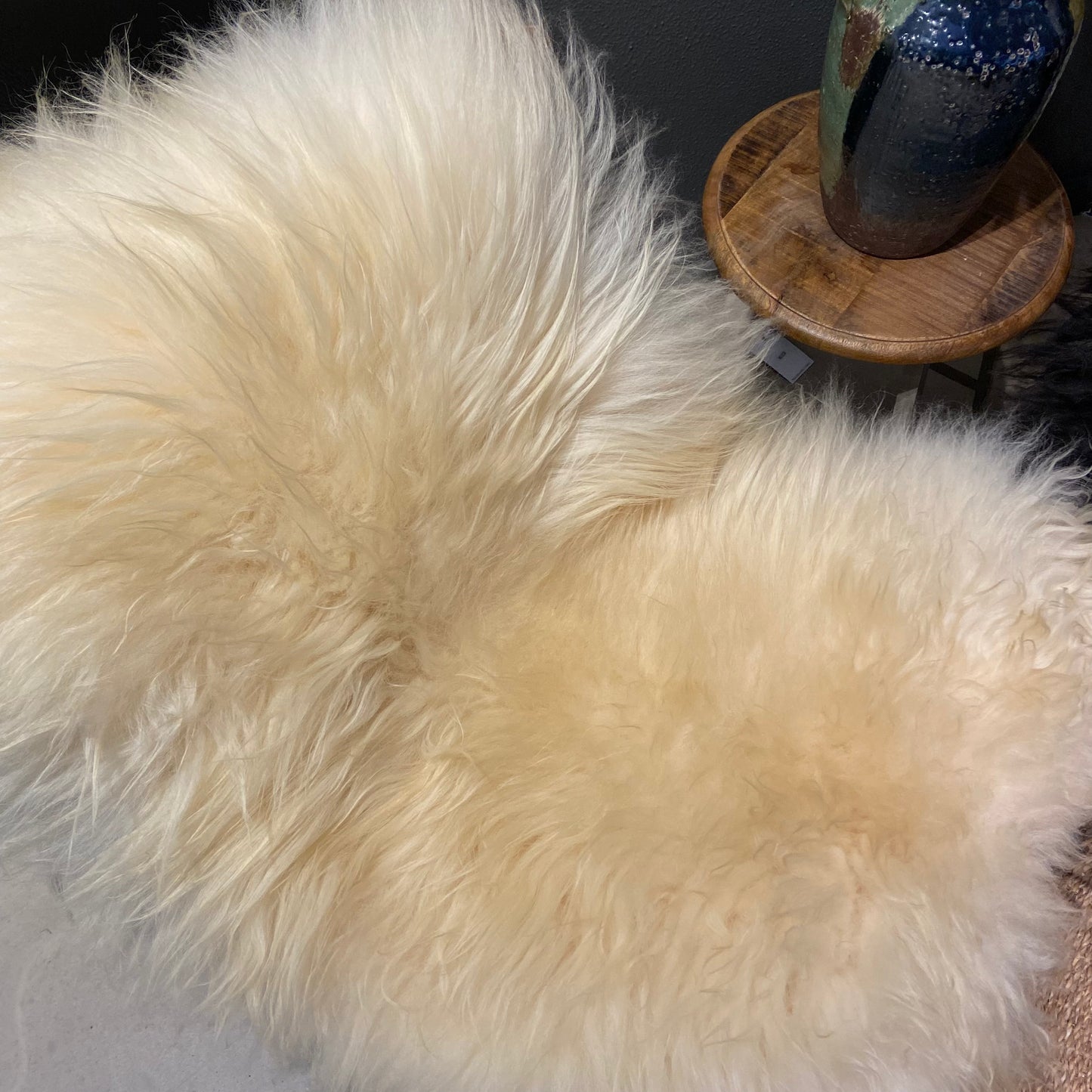LAMMESKIND FLUFFY RÅHVID L-XL
