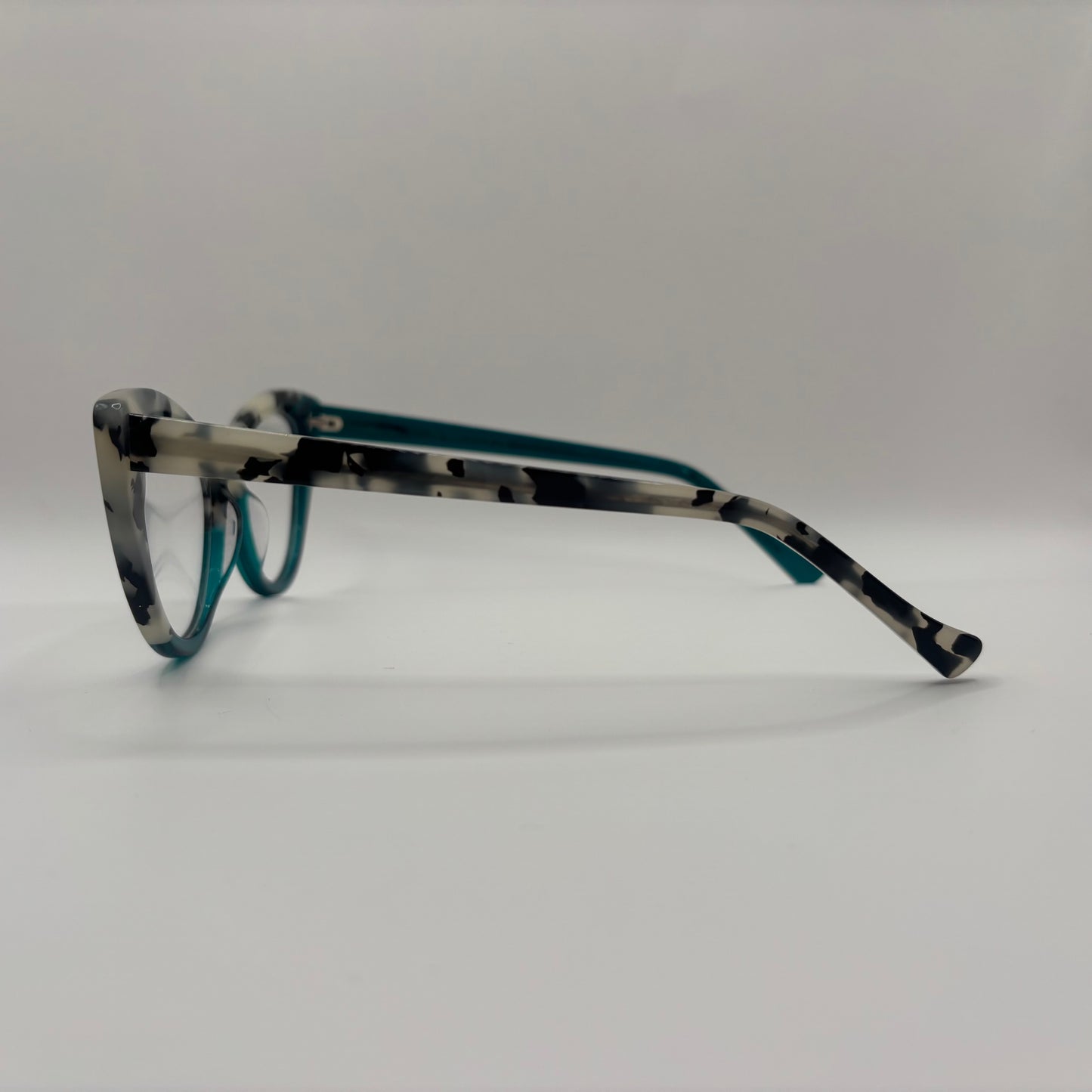 ER DU DIVA NOK TIL DENNE BRILLE?