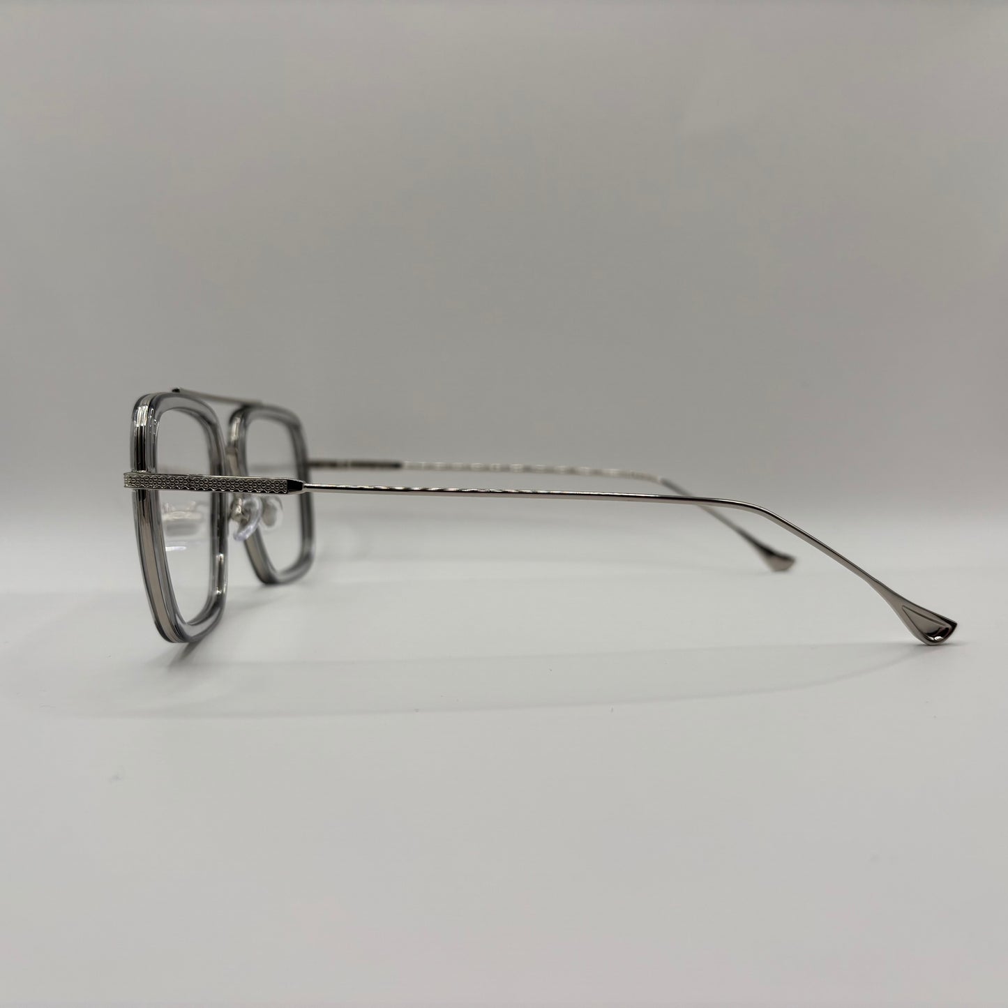 HELT ENKELT KOMBIBRILLE I ACETAT OG METAL