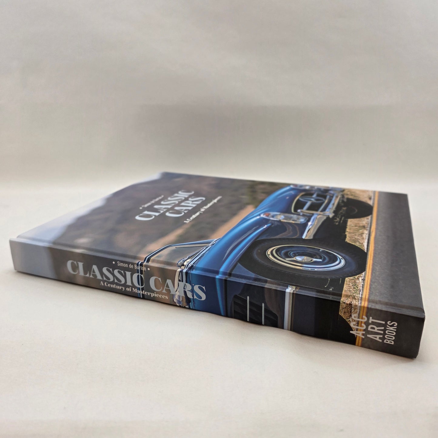 Coffee table book - Classic Cars