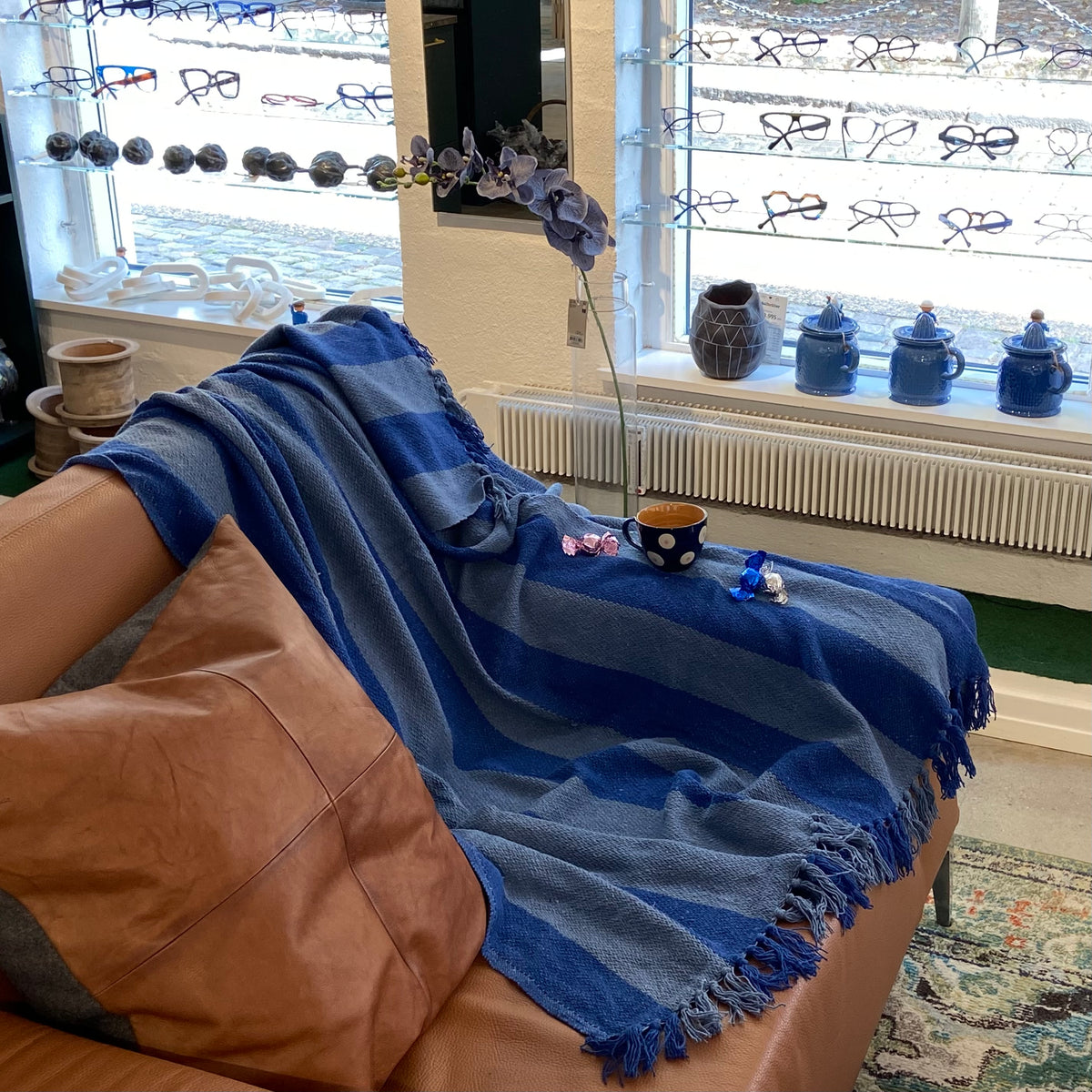 Stribet Tæppe i Blå Toner💙