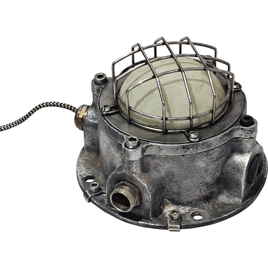 Rå gammel skibslampe