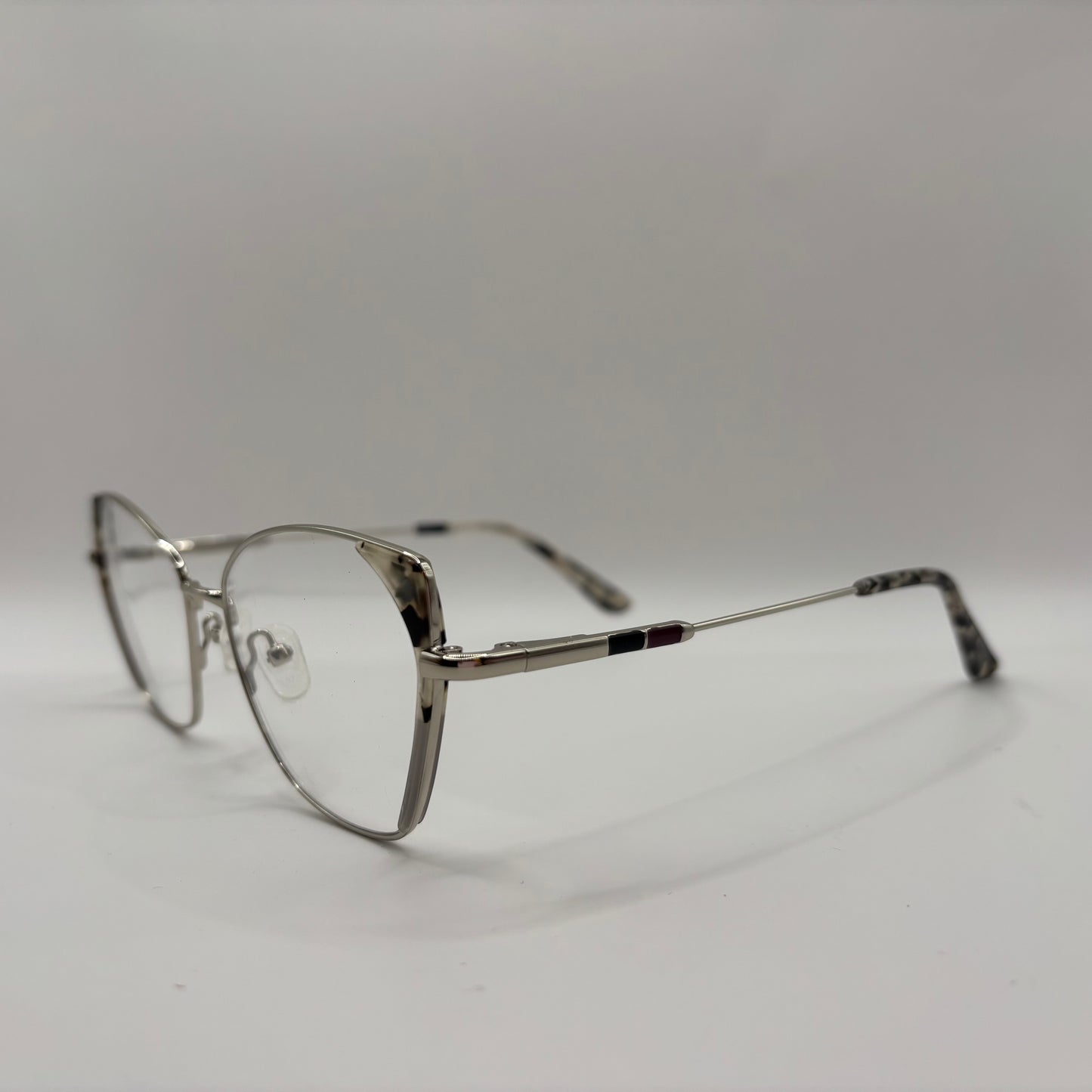 KLASSISK, SMUK BRILLE MED "KANT"