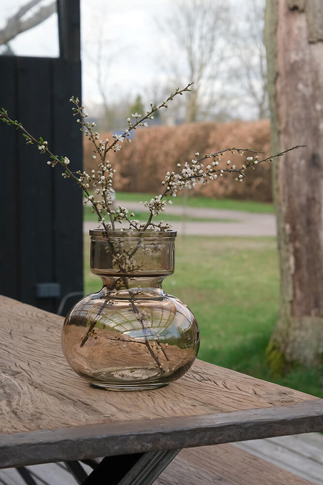 Roberts vase L - røgfarvet