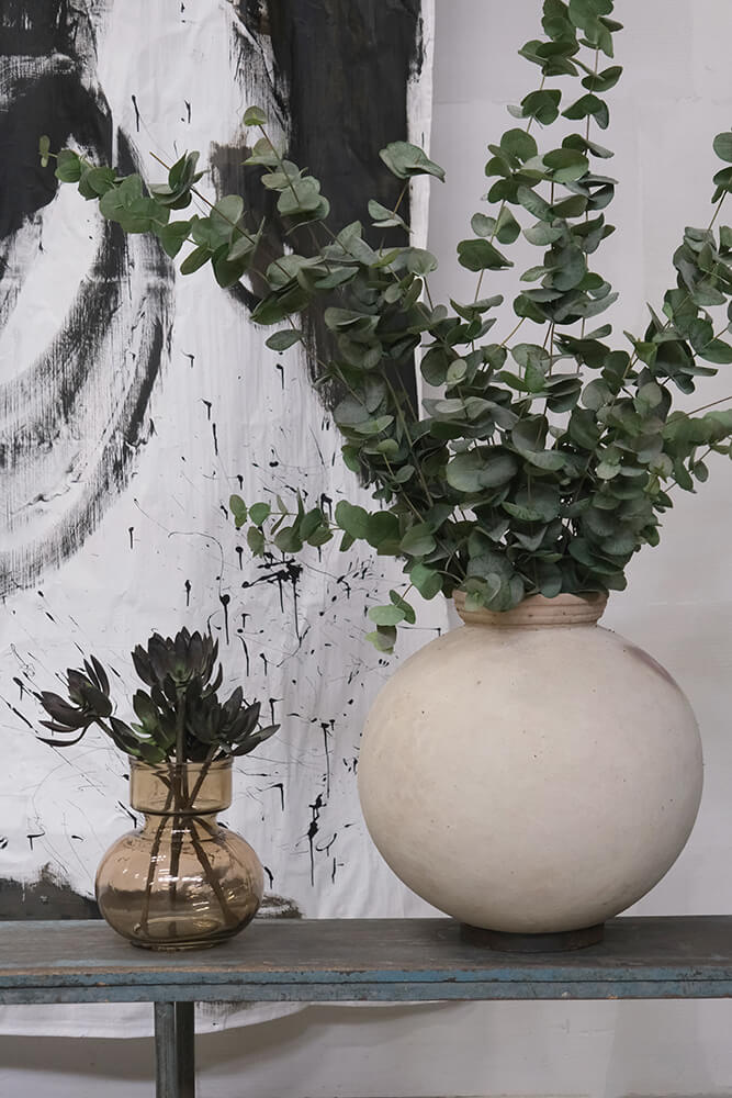 Roberts vase L - røgfarvet