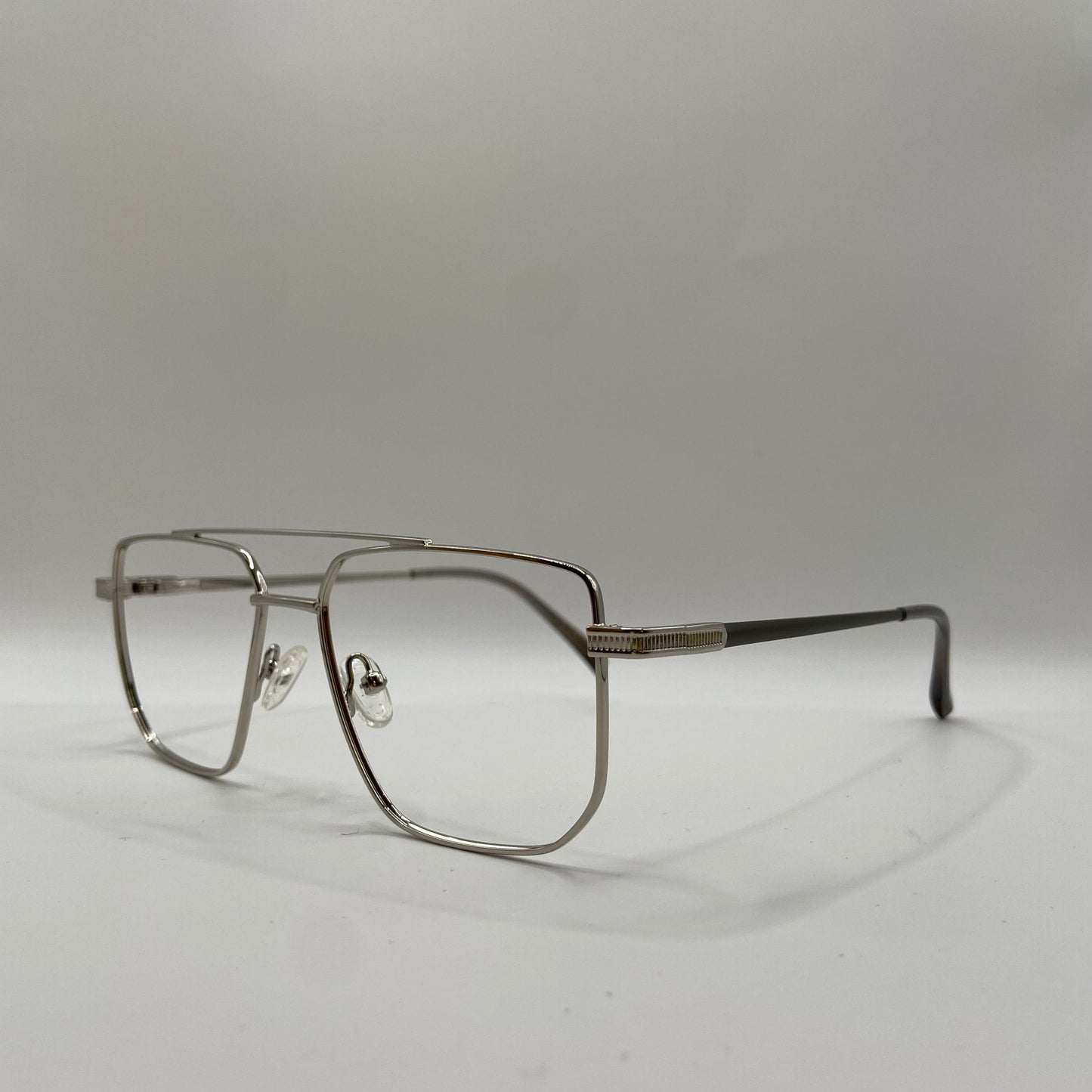 LET OG GRAFISK MODEL