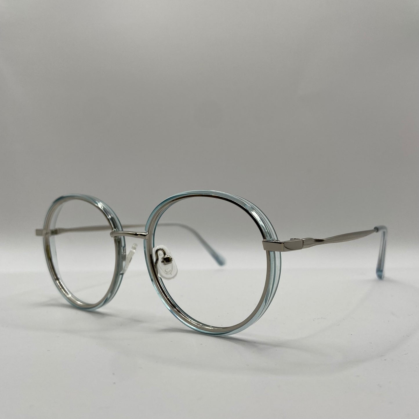 DEN LIDT POETISKE BRILLE