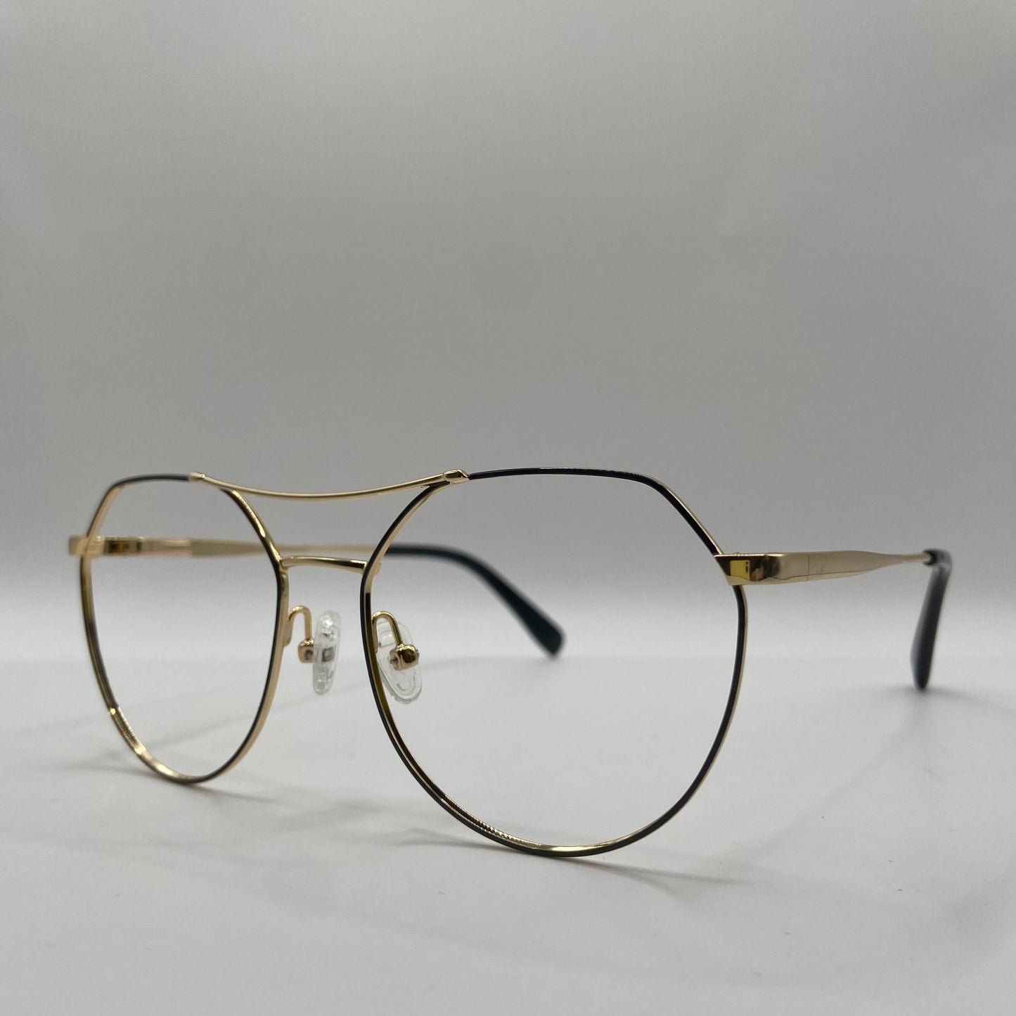 NÆRMEST RUND AVIATORBRILLE