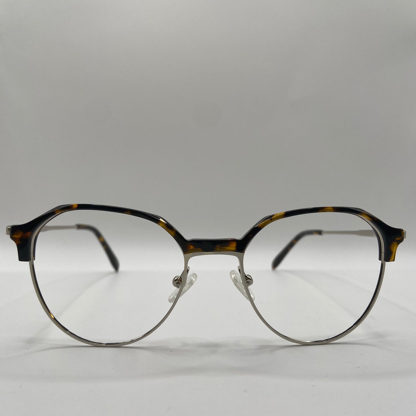 ELEGANT OG STILREN BRILLE