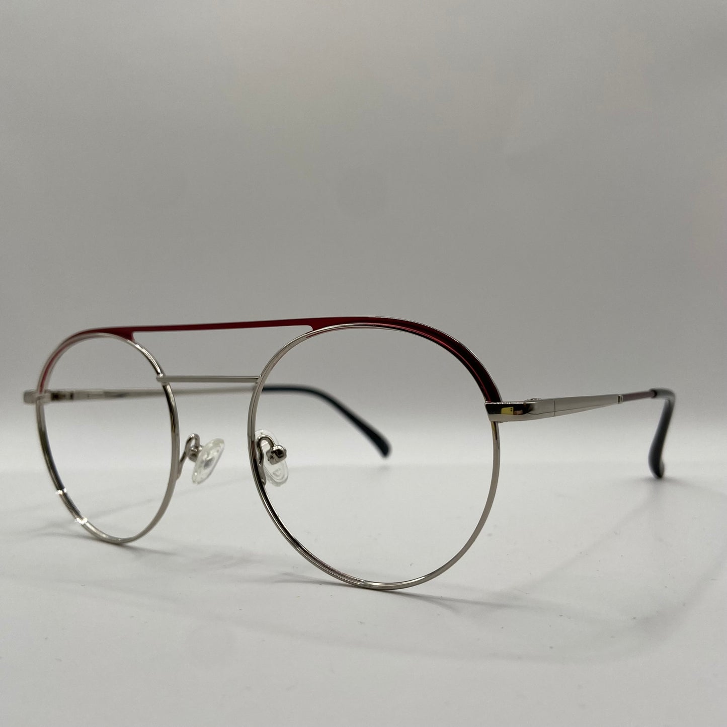 EN LIDT MERE POETISK BRILLE