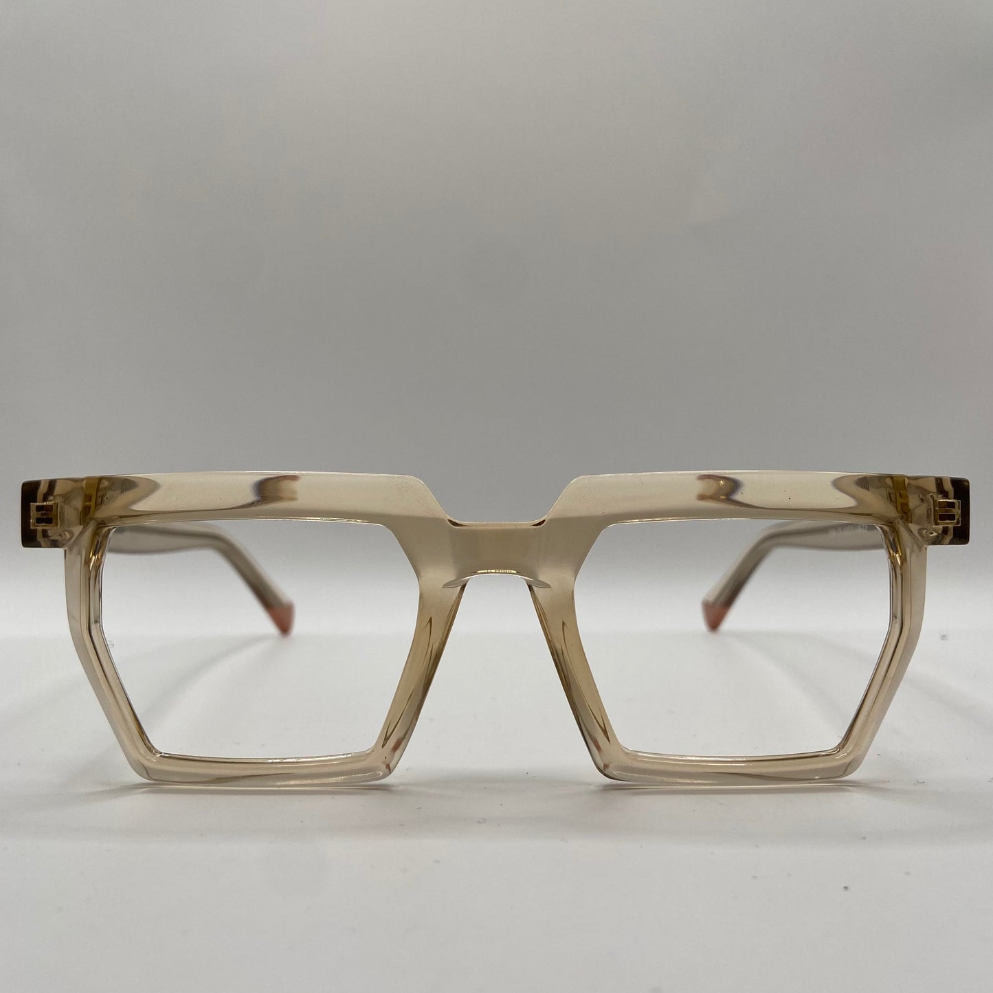 EN BRILLE MED POWER