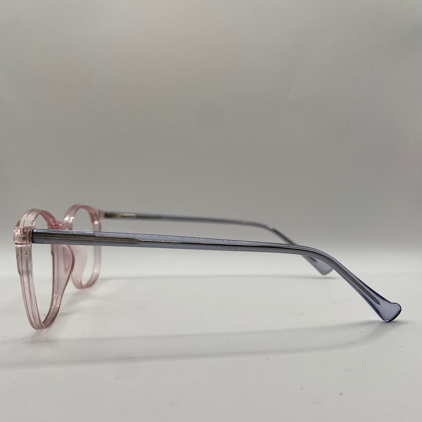 EN GENNEMSIGTIG SMUKSAK I ROSA TONER