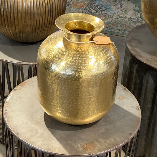 DEN GYLDNE VASE