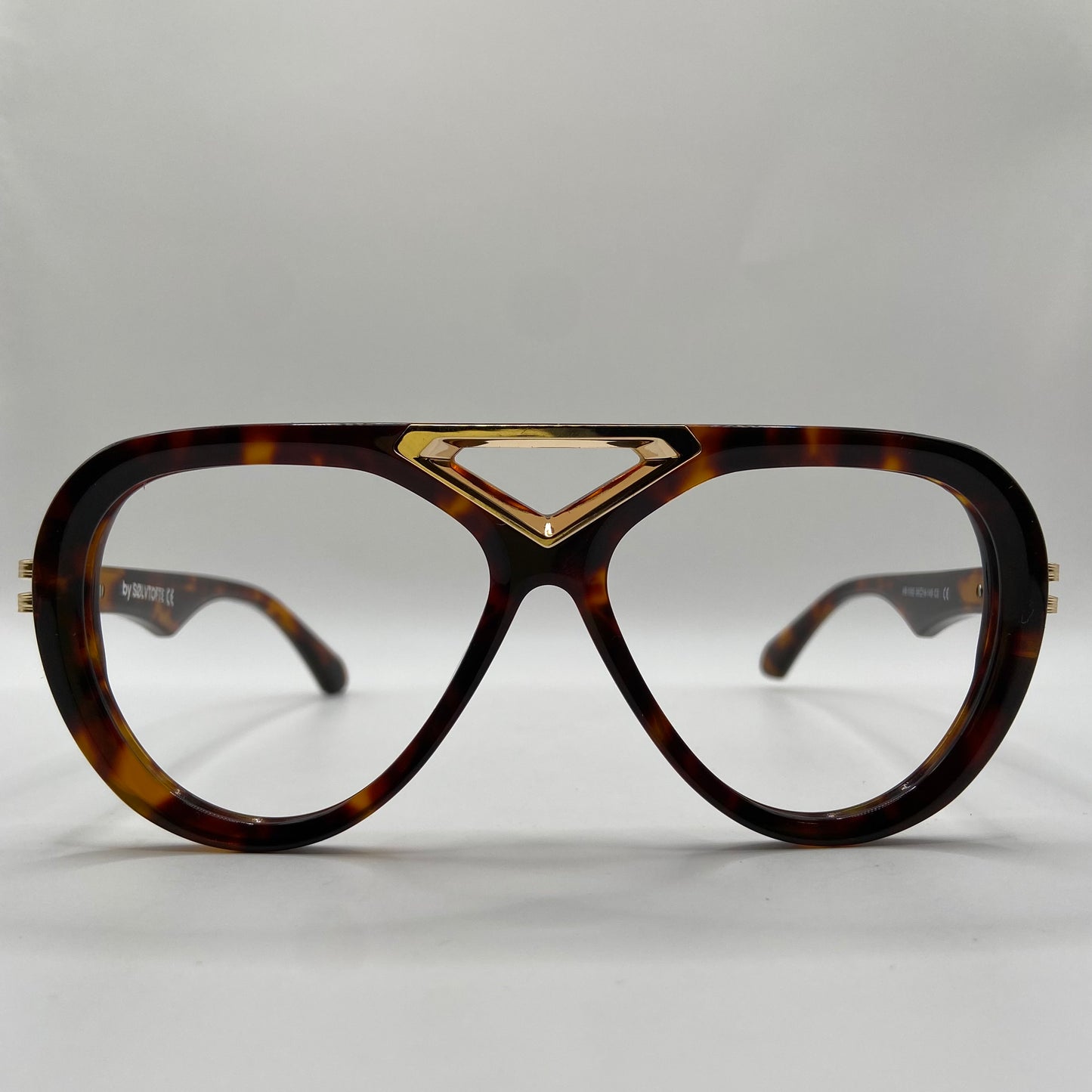 DEN DRAMATISKE BRILLE