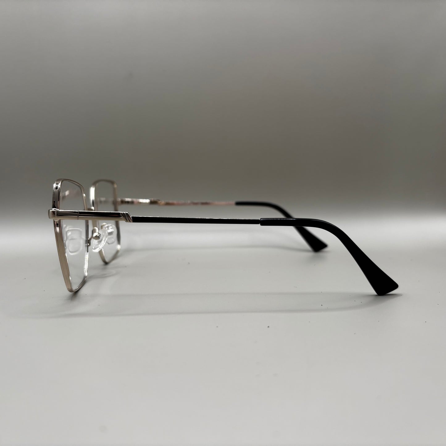 OVERSIZE BRILLE TIL DET SMALLE ANSIGT