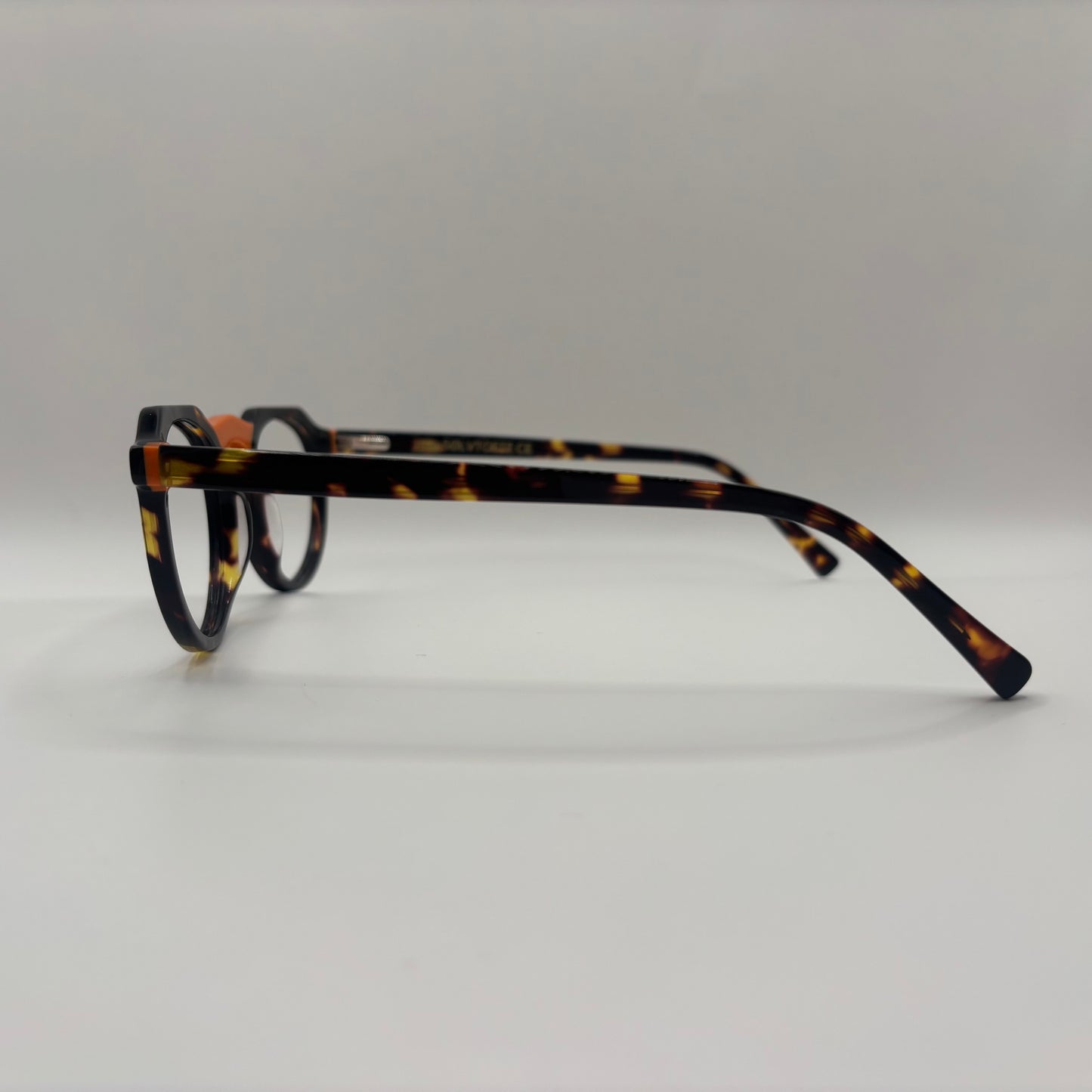 TORTOISE & ORANGE I ET NYT ROMANTISK FORHOLD