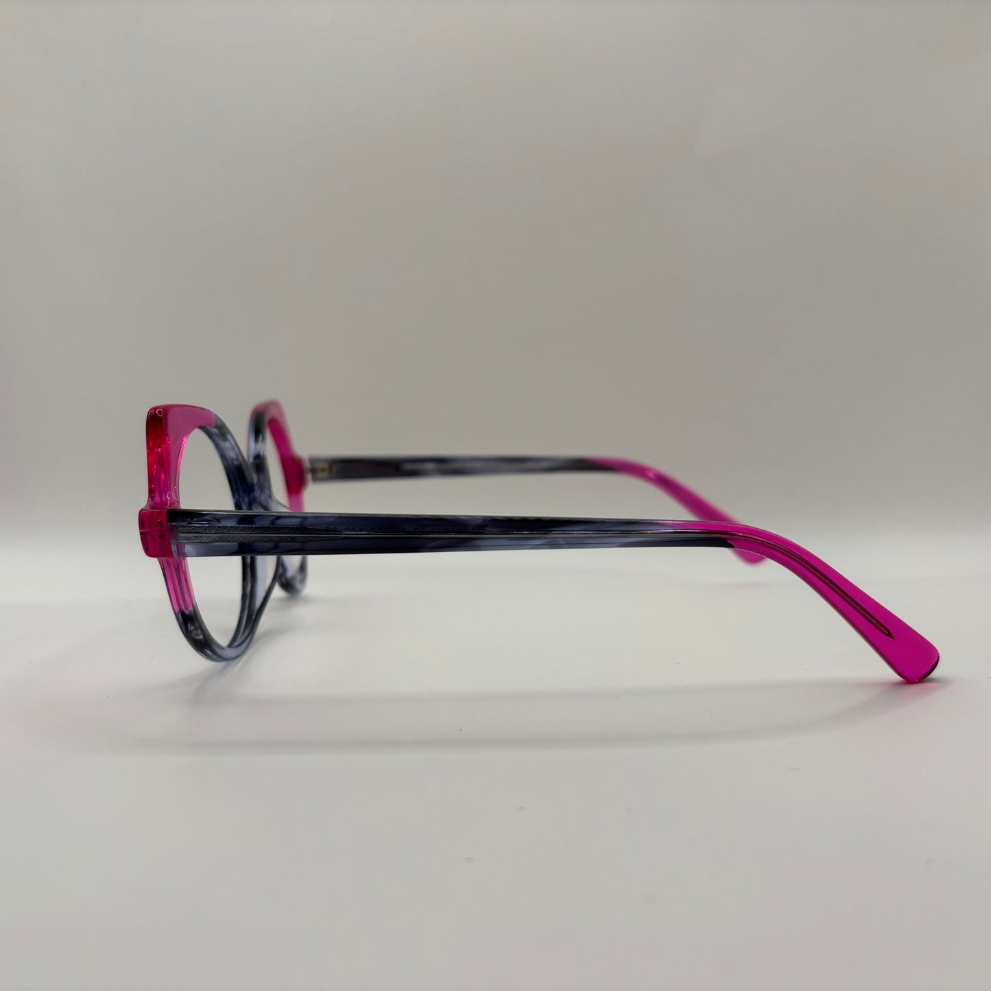 PINK PERSONA BRILLEN