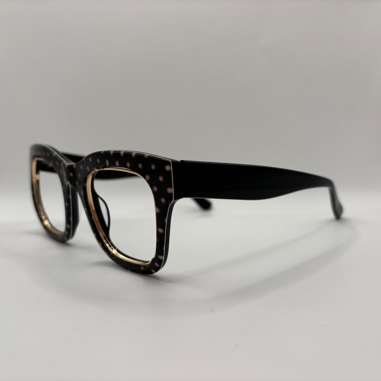 POLKAPRIKKET BRILLE