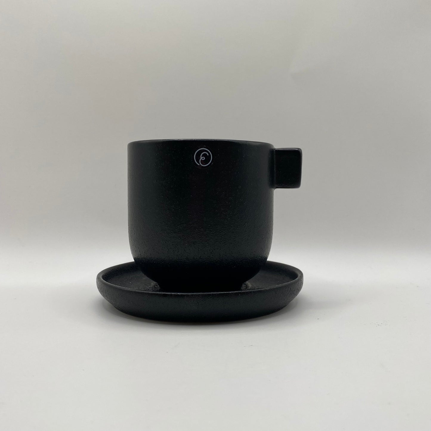 KOP OG UNDERKOP I MODERNE ENKELT DESIGN - LET JAPANSK INSPIRERET