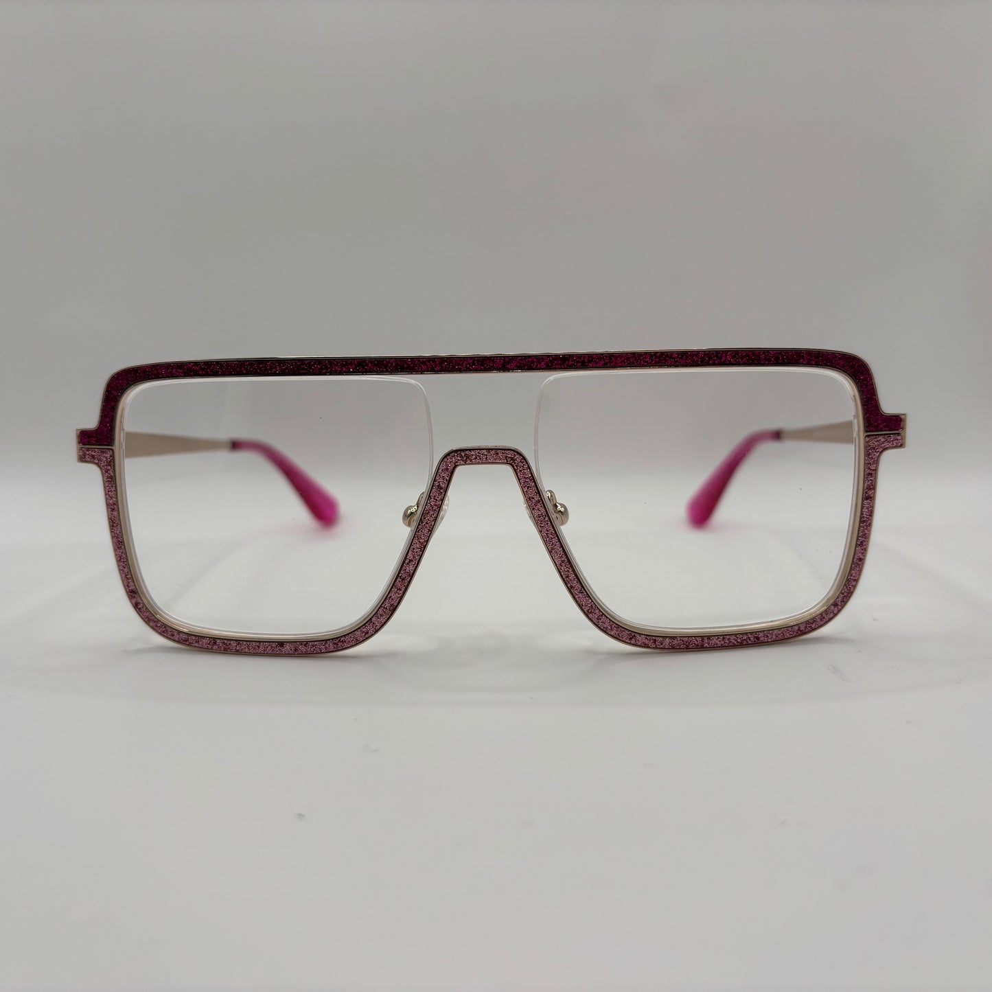 EN RÅ PRINSESSEBRILLE MED GLIMMER