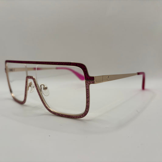 EN RÅ PRINSESSEBRILLE MED GLIMMER
