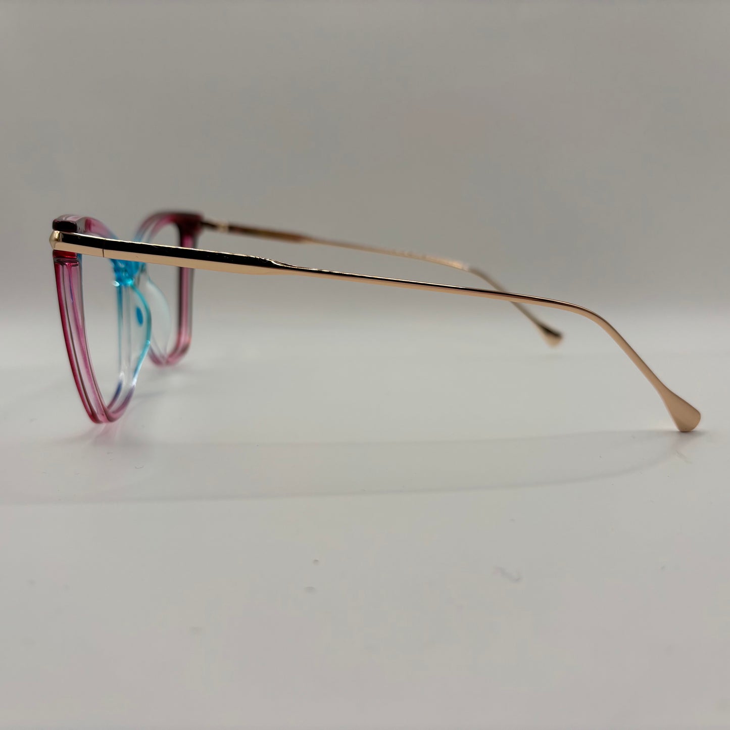 EN GLAD BRILLE