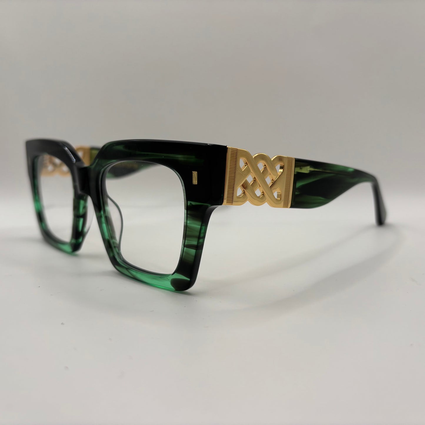 CHUNKY BRILLE ELLER LAV DEN TIL SOLBRILLE