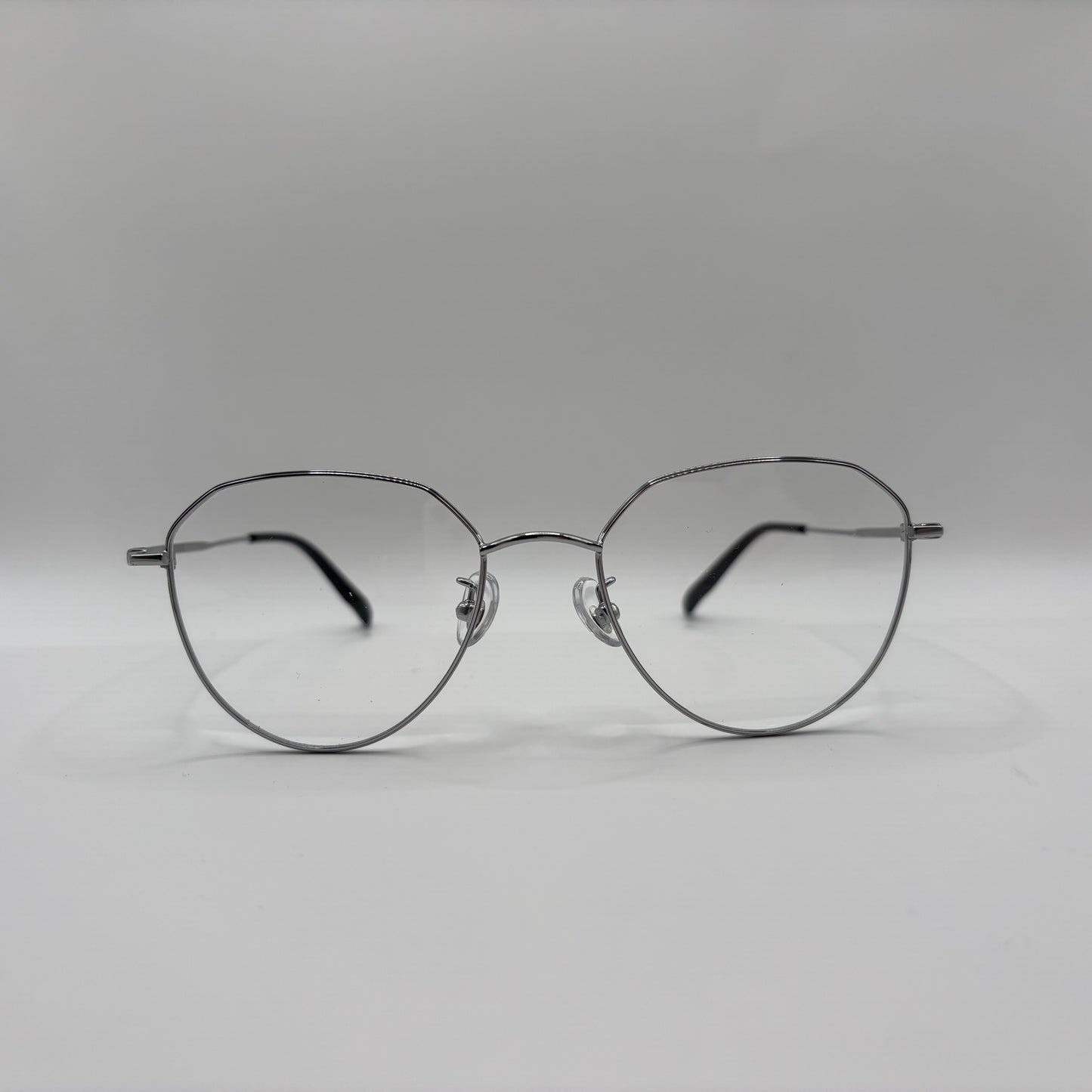 METALBRILLE I KLASSISK DESIGN