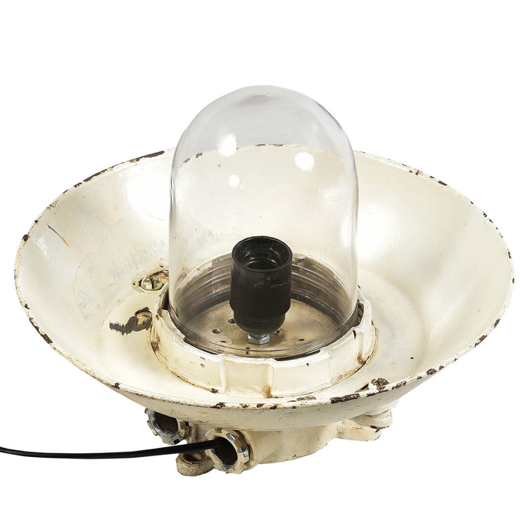 Rå og unik skibslampe