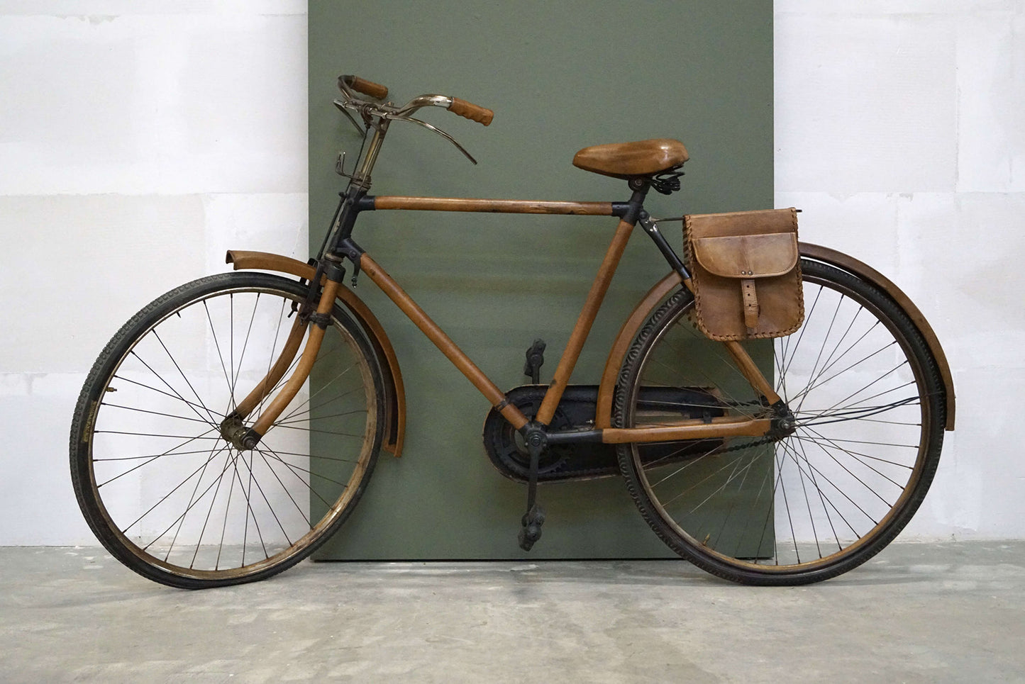 Indurain læderbetrukken cykel