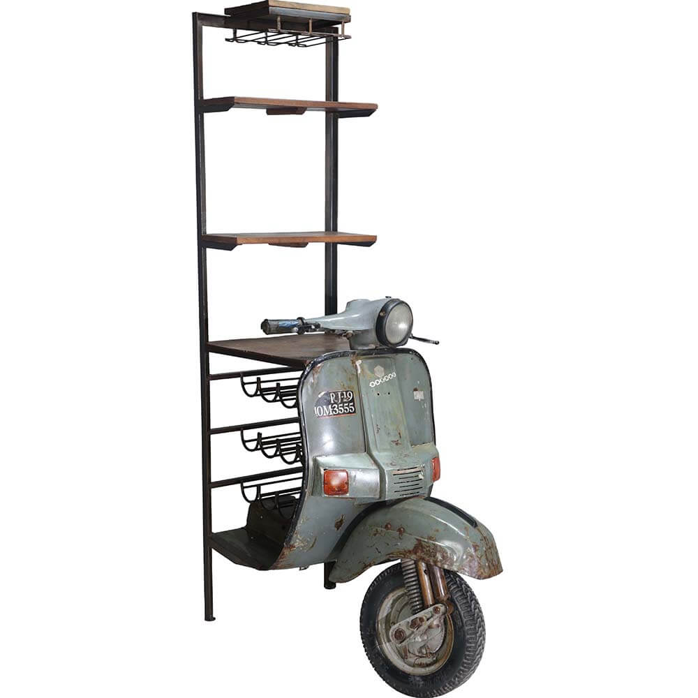 Bar-reol med scooterfront