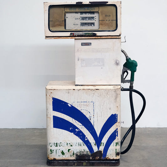 Gammel benzinstander