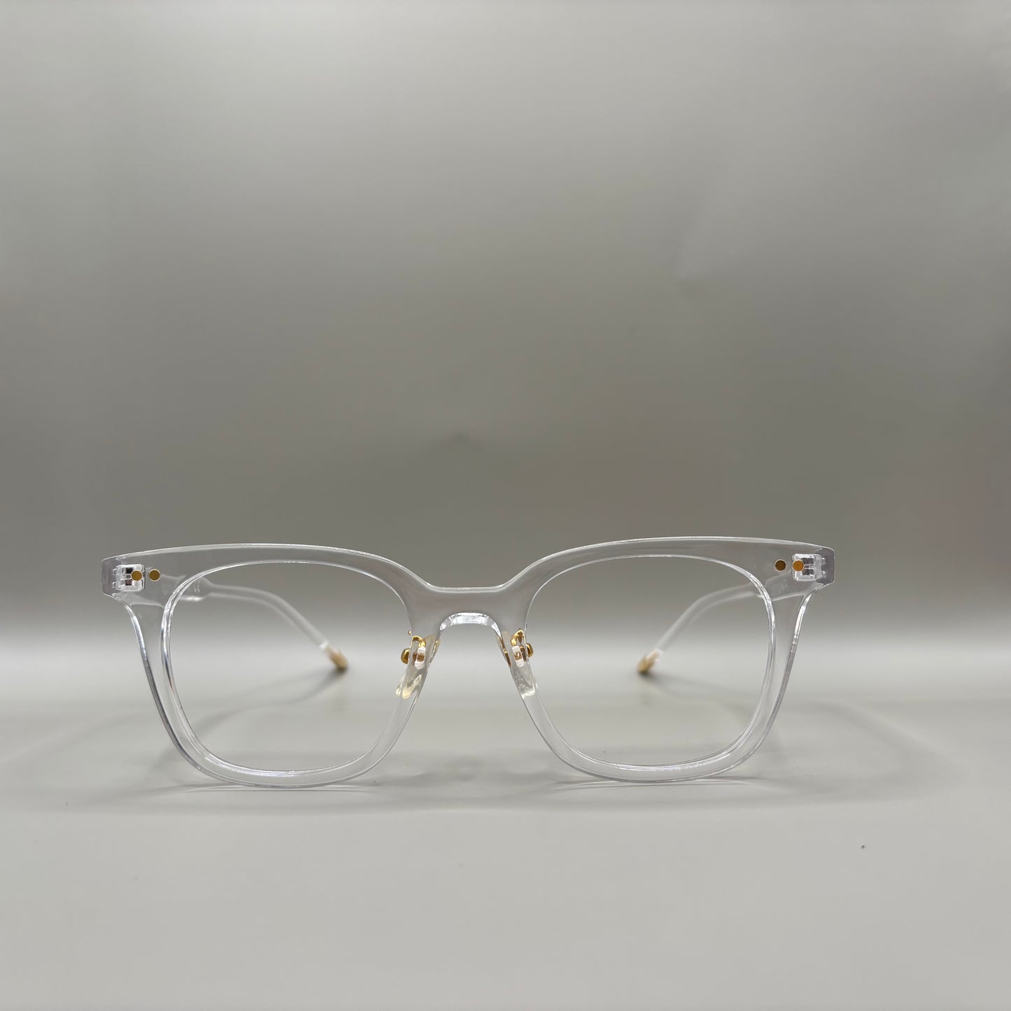 TRANSPARENT BRILLE MED GULD PÅ