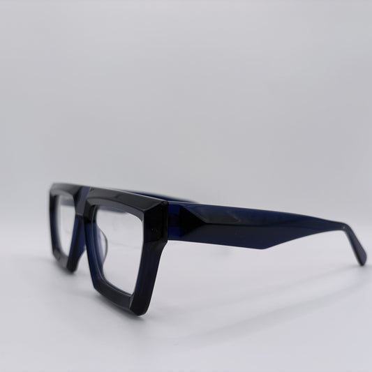 EN BRUTAL BRILLE ( SIGER KASPER....)