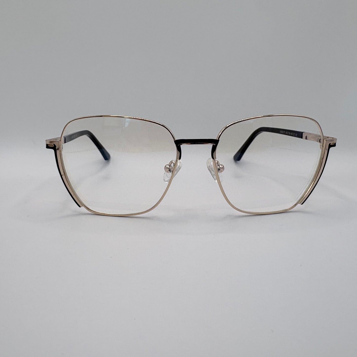 FLOT OG STILREN DAMEBRILLE