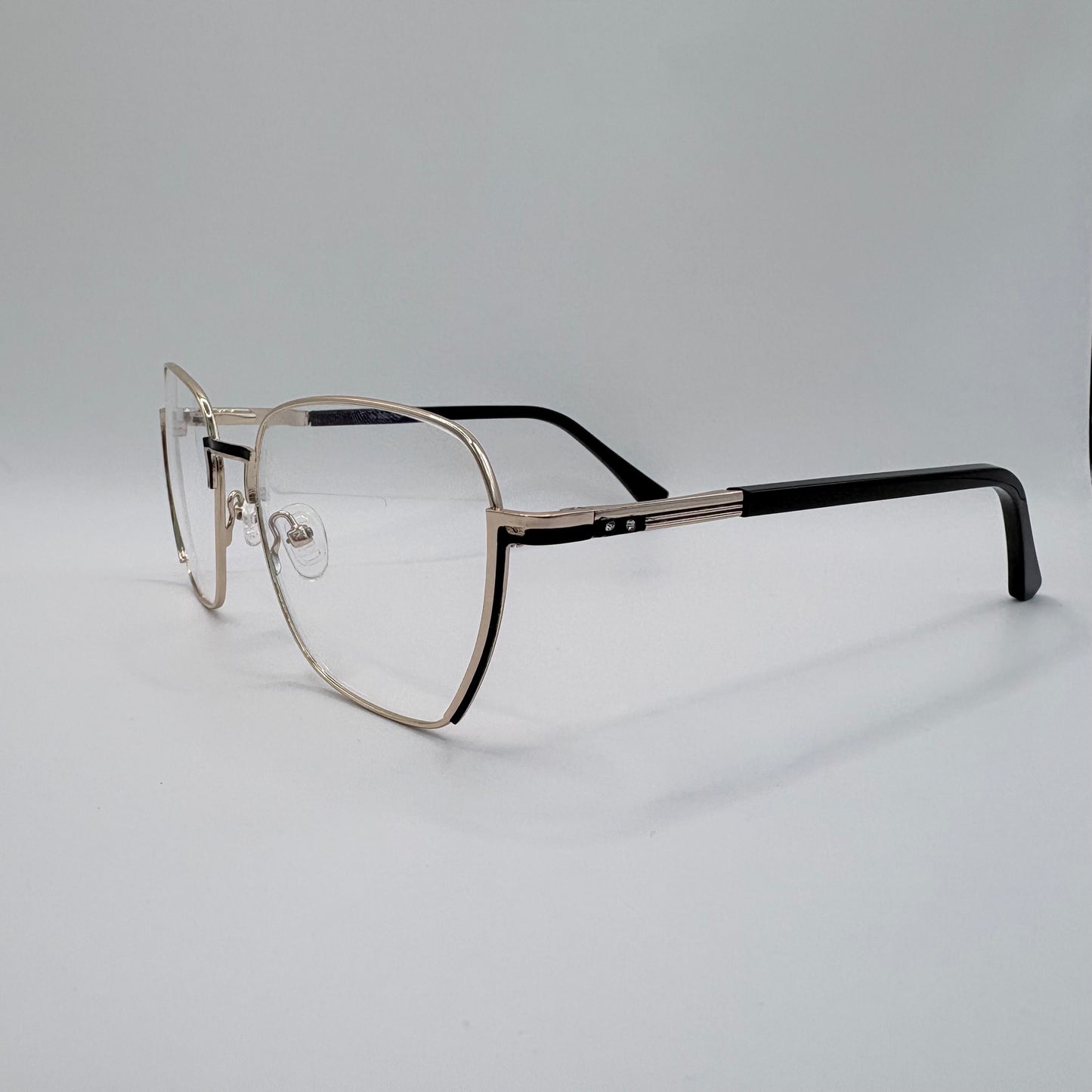 FLOT OG STILREN DAMEBRILLE