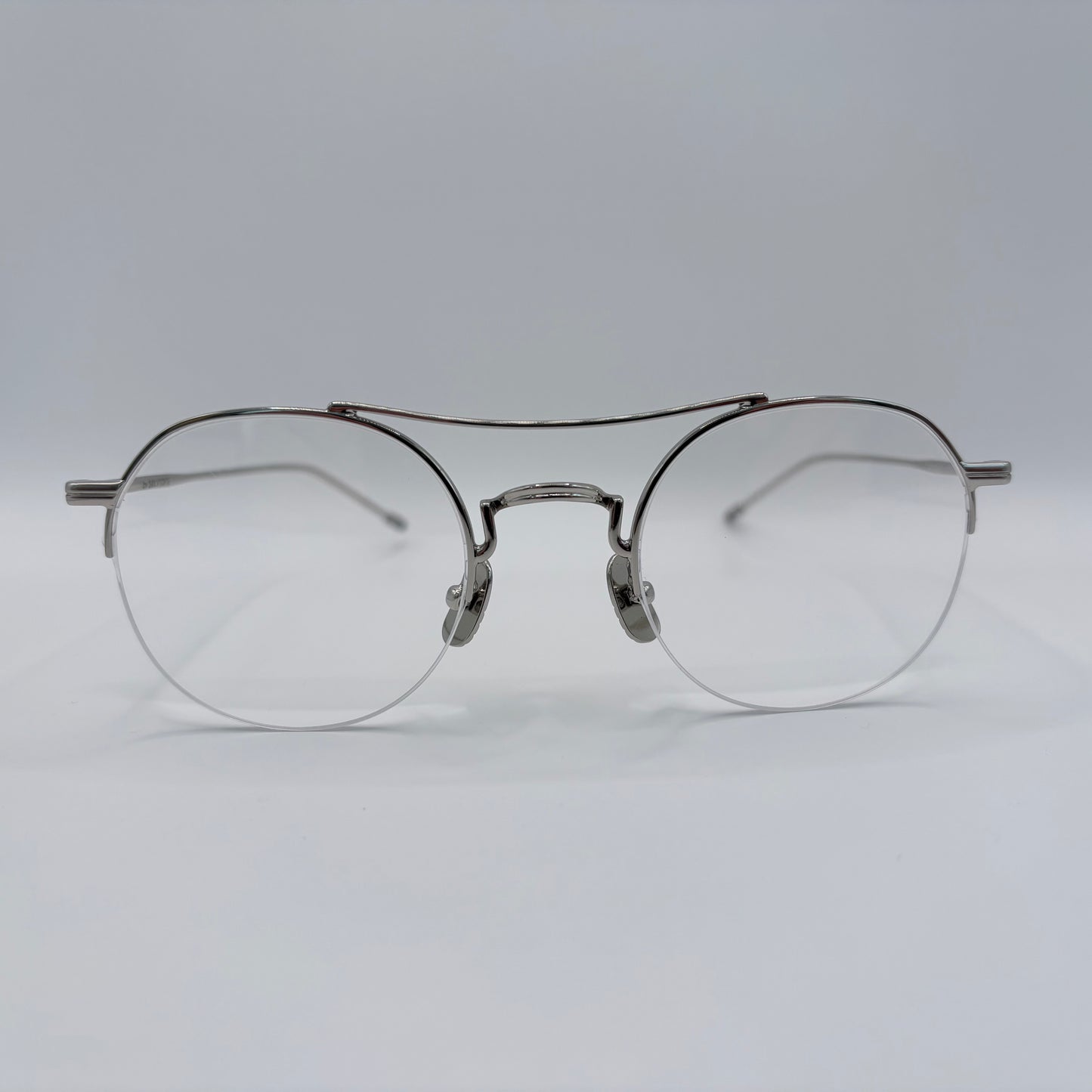 MINIMALISTISK RANDLØS RUND BRILLE