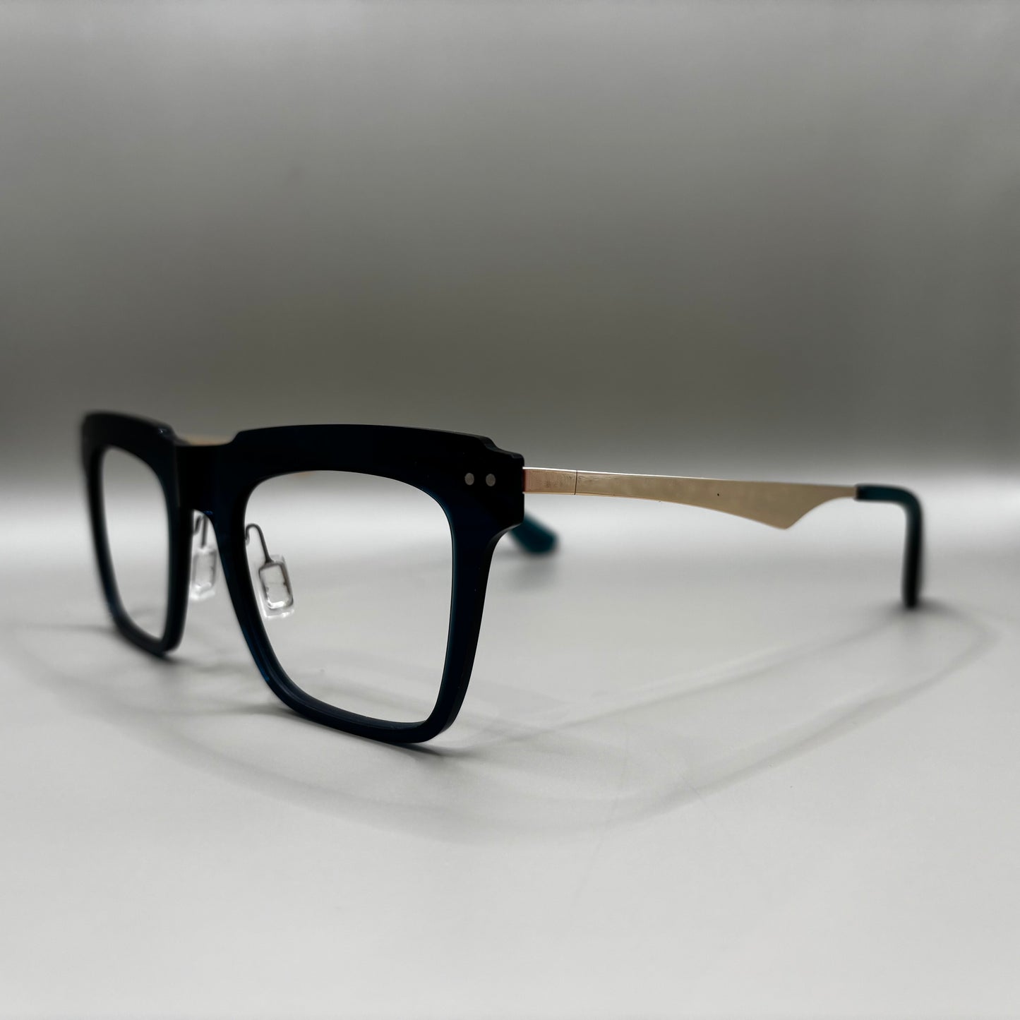 ULTRA LET BRILLE MED KANT