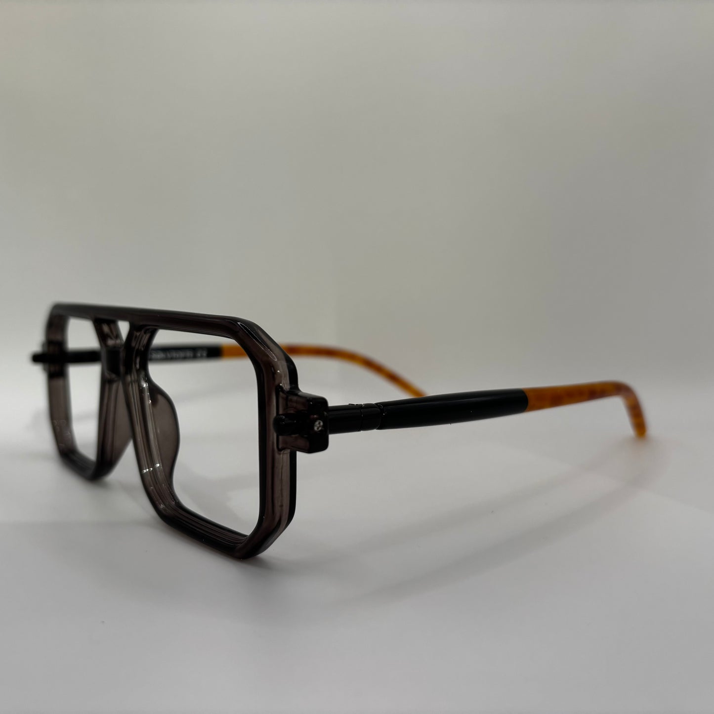 CHUNKY AVIATOR MODEL - TEKST IKKE FÆRDIG